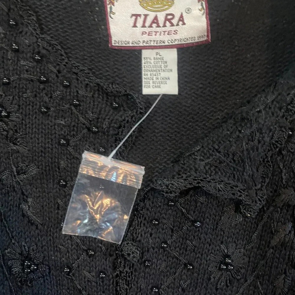 NWT Vintage 90s Black Dark Academia Floral Embroidered Knit Cardigan - Picture 9 of 14